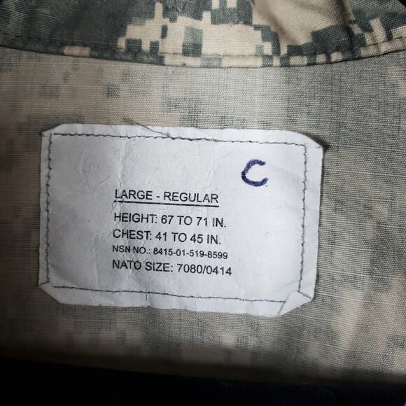 Army Combat Coat in Green Digital Camo Size L - Picture 9 of 11